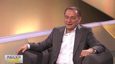 VIDEO Daniel Băluţă a recitat, în emisiunea Insider politic, versuri care îl ”inspiră” din formaţia Paraziţii