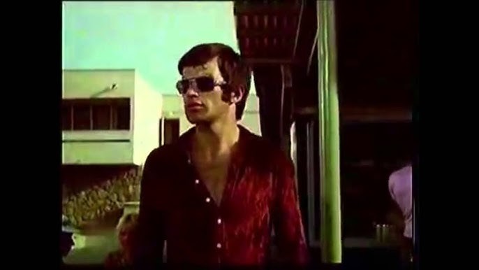 NU FILMĂM SĂ NE AMUZĂM