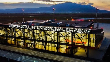 Zborul Braşov - Madrid, sub investigaţie. Aeroportul Braşov riscă să rămână muzeu