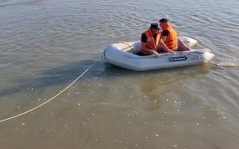 Operaţiune de amploare, copil căutat în râul Ialomiţa