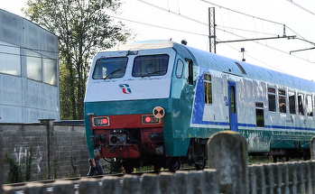 Muncitori spulberaţi de un tren de mare viteză în Italia