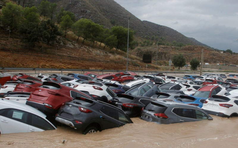 Inundaţii devastatoare în Spania