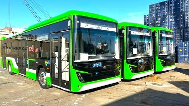 Primele autobuze electrice în Bucureşti