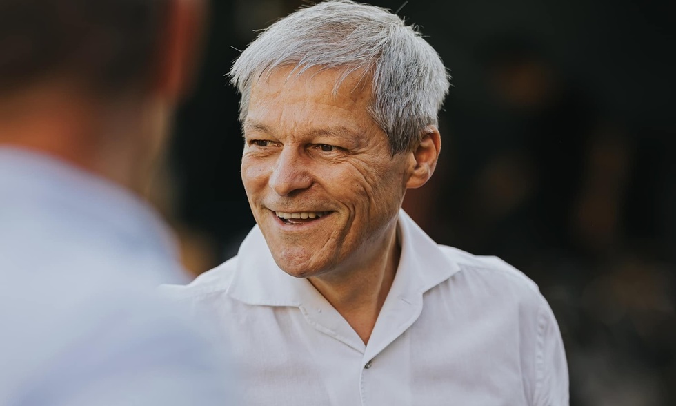 Partidul lui Cioloş acuză USR de plagiat: Fără hoţie ajungem departe, un slogan care pare a fi uitat de USR în goana după voturi
