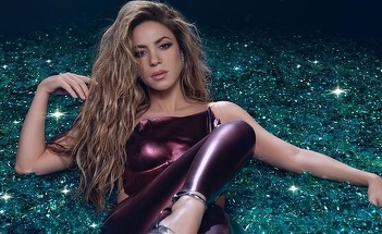 Shakira a anunţat lansarea unui nou album care va conţine 16 piese