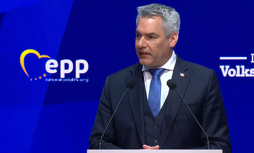 Karl Nehammer, în Congresul PPE: Avem nevoie de proceduri de azil rapid implementate şi să ne asigurăm că cei care se află ilegal pe teritoriul UE sunt repatriaţi / Să luptăm cu antisemitismul care este observat prea des pe străzile Europei