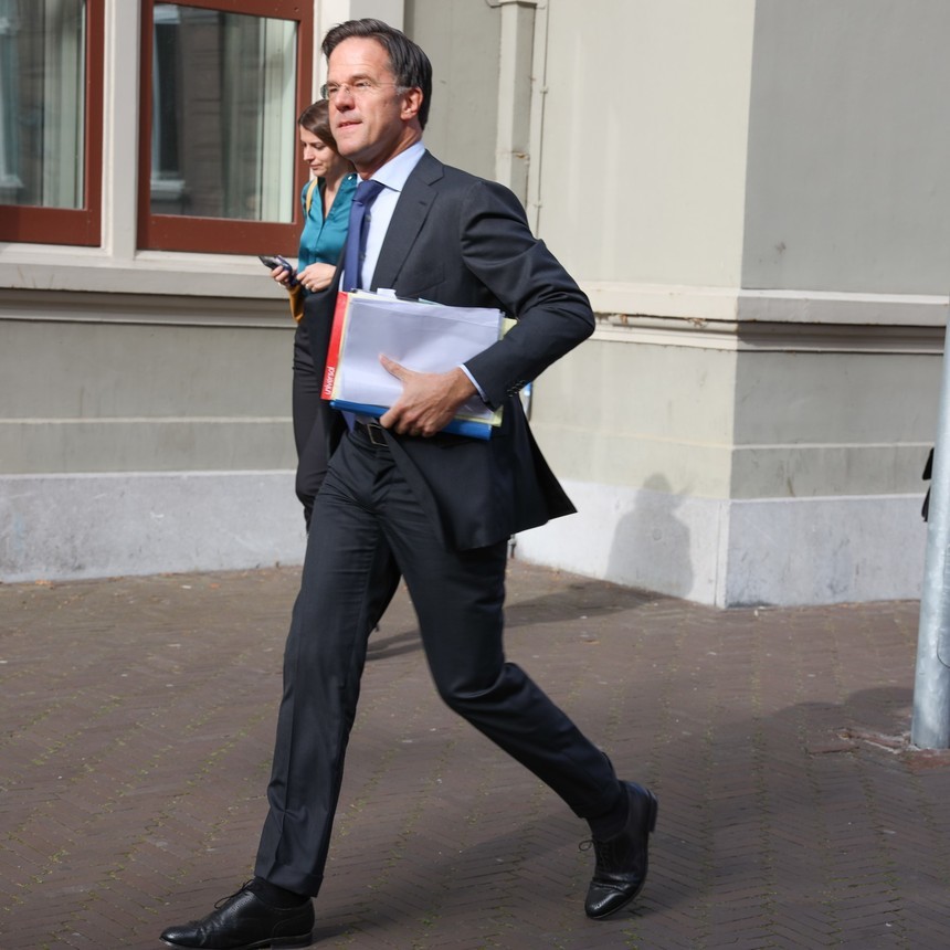 Premierul Olandei, Mark Rutte, promite un ajutor suplimentar de un miliard de euro pentru Ucraina
