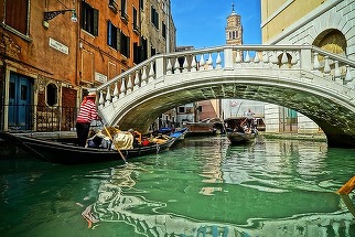 Taxa de intrare în Veneţia intră în vigoare joi. Cât costă şi cine trebuie să o plătească