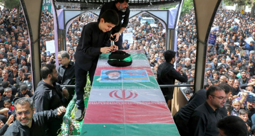 VIDEO şi FOTO - Preşedintele Raisi, înhumat în oraşul său natal, Mashhad, în Mausoleul imamului Reza, principalul sanctuar şiit din Iran