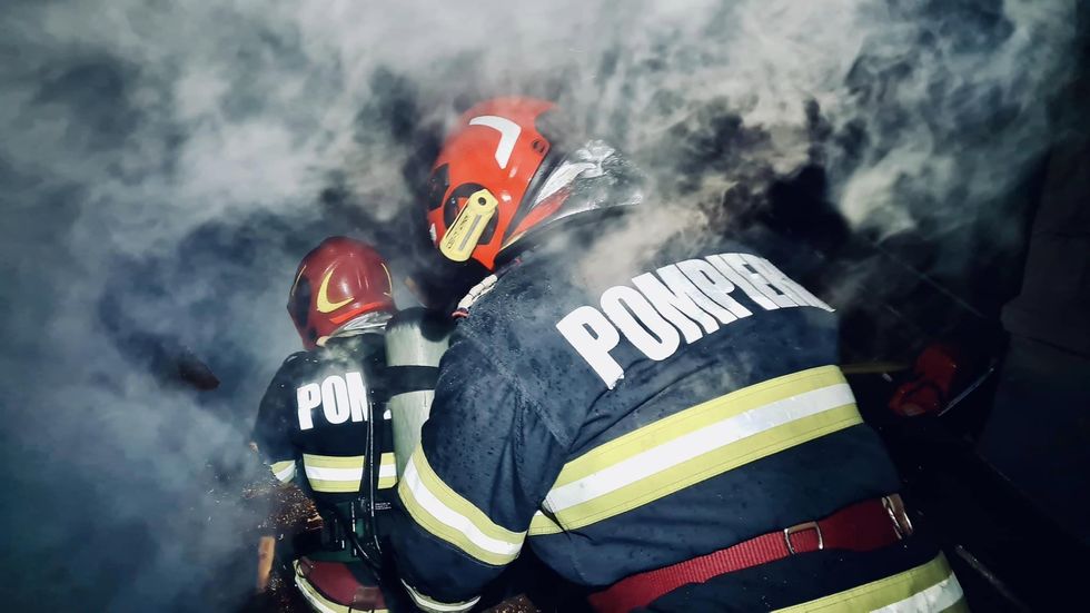 Pompierii din România vor merge şi în această vară în Grecia pentru a combate incendiile de vegetaţie