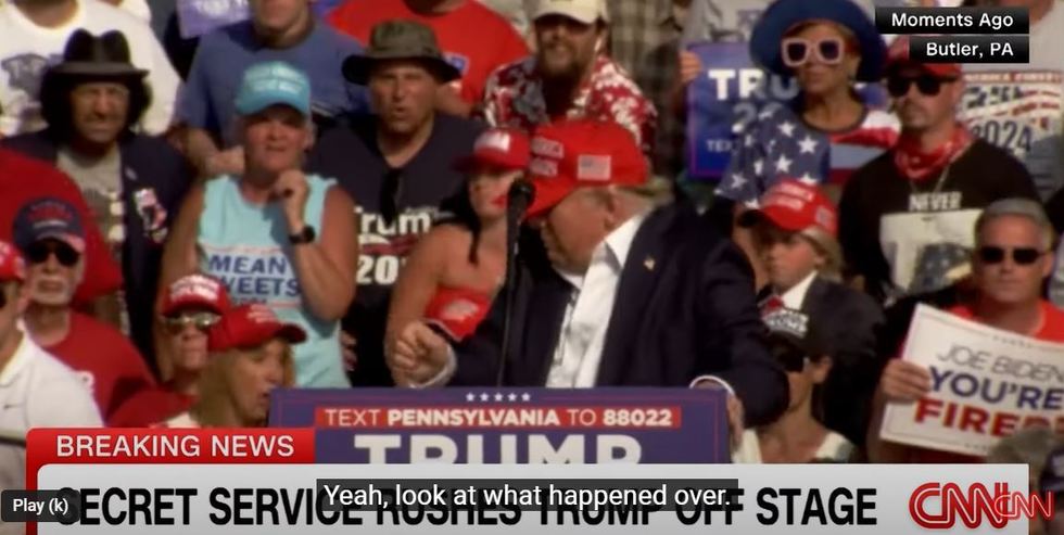 BREAKING NEWS. Trump a fost rănit la un miting de campanie în Pennsylvania (video)