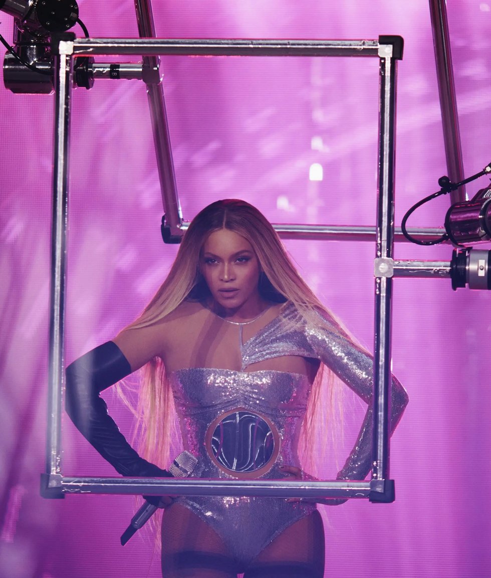 VIDEO. Beyoncé i-a dat acordul Kamalei Harris pentru a folosi melodia „Freedom” în campania prezidenţială / Piesa, imn pentru demonstranţi după moartea lui George Floyd