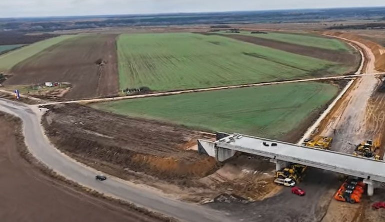  O nouă autostradă în România. Au început procedurile pentru proiectare şi execuţie