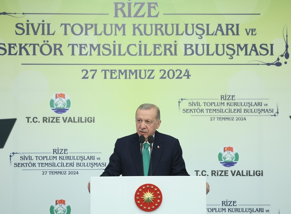 Erdogan insistă că Rusia trebuie să ''returneze'' Ucrainei peninsula Crimeea anexată