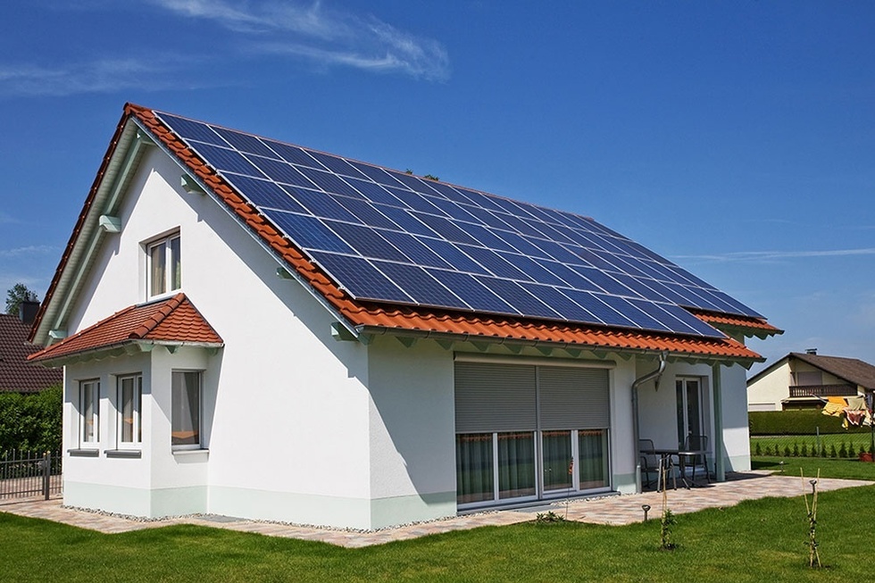 Start în forţă al programului Casa Verde Fotovoltaice. Fondurile primei runde s-au epuizat în 2 minute. Luni se deschid înscrierile pentru regiunea centru