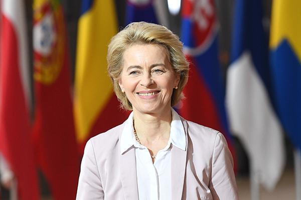 Ursula von der Leyen, mesaj în română după anunţul că România va adera pe deplin la Schengen