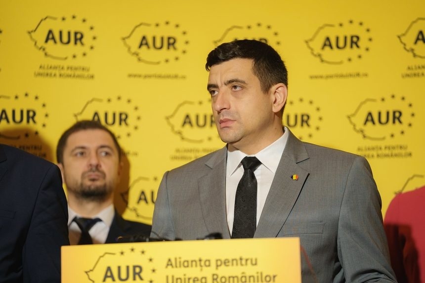 AUR cere convocarea de urgenţă a Parlamentului în sesiune extraordinară, pentru a începe procedura de suspendare a preşedintelui Klaus Iohannis