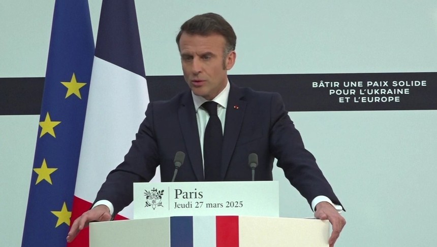 Macron cere un plan americano-european de încetare a focului şi ameninţă cu "sancţiuni masive"