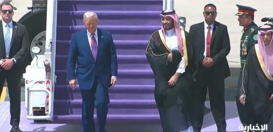Donald Trump a sosit în Arabia Saudită, în căutare de investiţii
