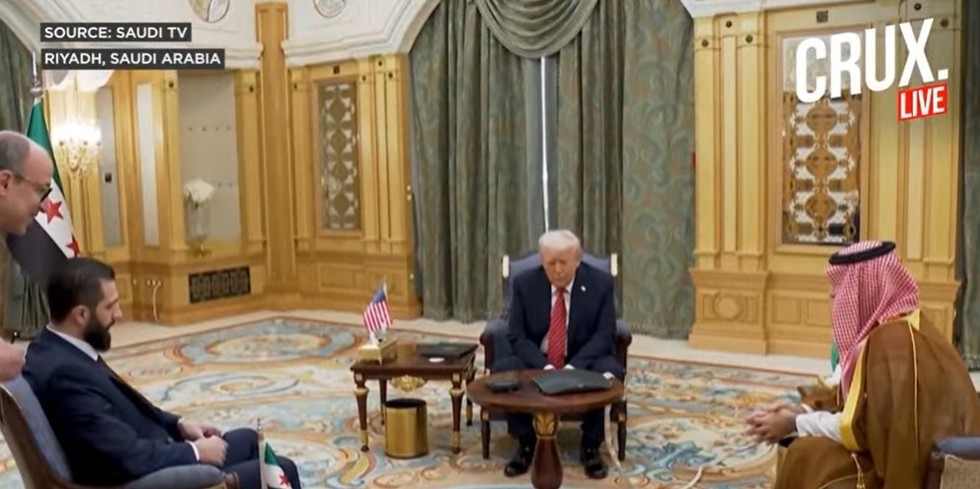 VIDEO. Împăcare istorică între liderul SUA şi preşedintele Siriei, fost lider al-Qaeda. Donald Trump a ridicat sancţiunile impuse sirienilor, în ciuda opoziţiei Israelului 