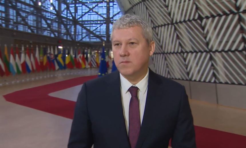 Liberalii se întâlnesc de la ora 18.00 pentru a discuta cu ce mandat vor merge la negocierile privind formarea Guvernului