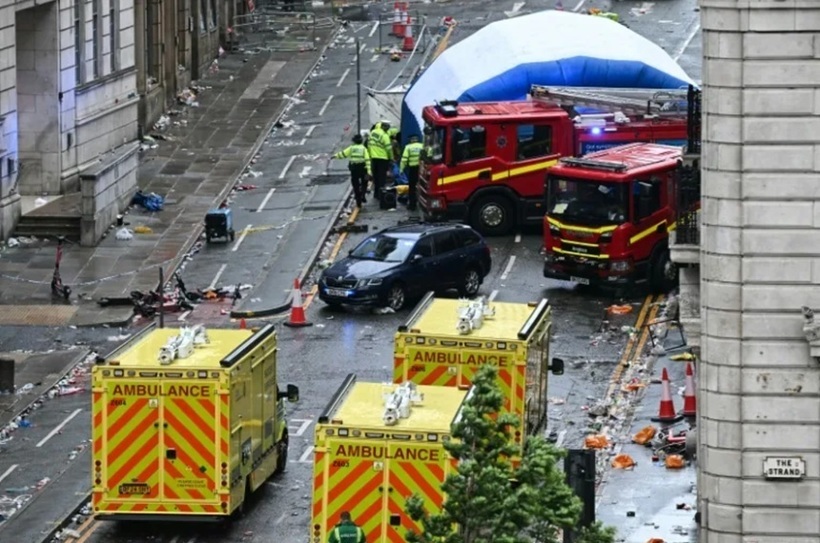 50 de persoane au fost rănite la parada de sărbătorire a titlului, din Liverpool. Câte persoane sunt în stare gravă 