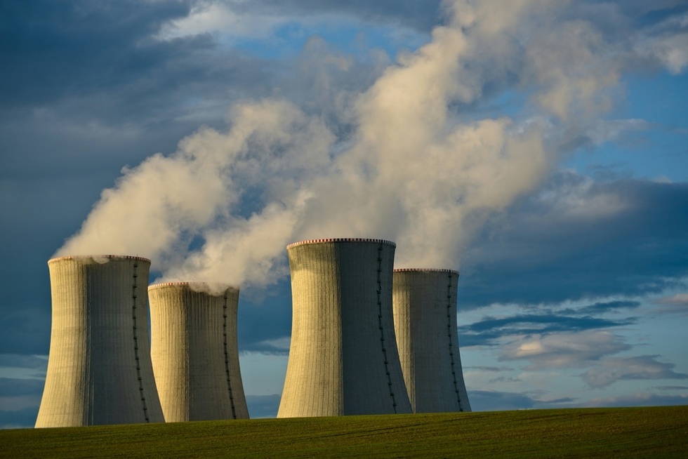 Europa se reorientează spre energia nucleară, în pofida controverselor