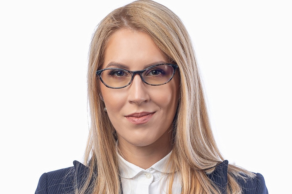 Proiectul de lege depus de USR pentru şedinţe de judecată prin videoconferinţă, adoptat de Senat

