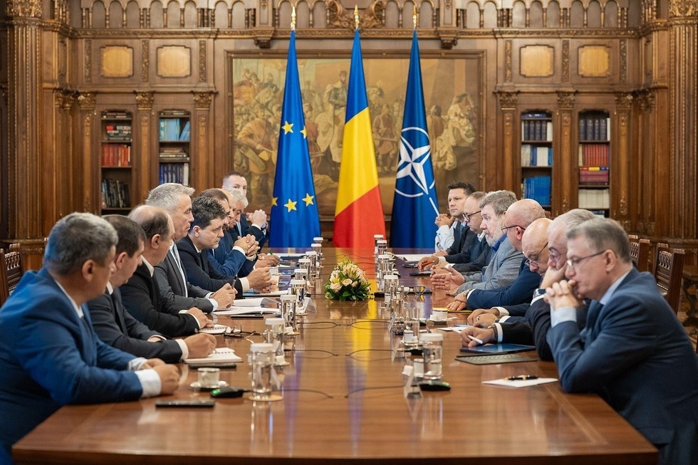 Nicuşor Dan, după întâlnirea cu sindicatele: România se află într-un moment de cotitură, iar deciziile pe care le vom lua acum vor trasa direcţia ţării noastre pentru următorii ani