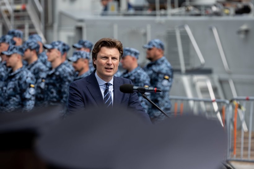 Olanda a inaugurat noul program NATO de înarmare a Ucrainei