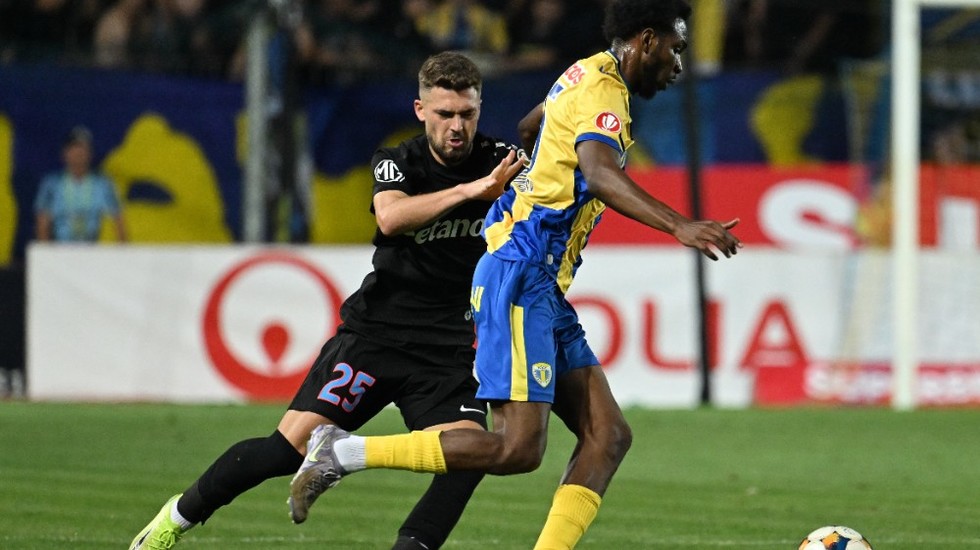 Ovidiu Perianu pleacă de la FCSB şi semnează cu o rivală la titlu