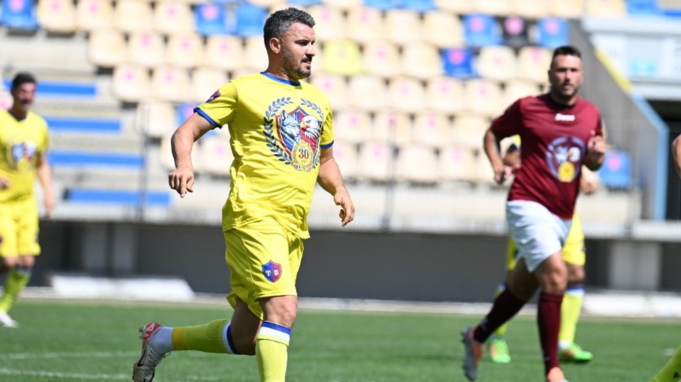 Budescu nu se retrage. A bătut palma cu o nouă echipă şi îşi va continua cariera în Liga 2