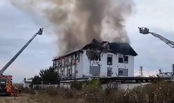 Două tinere, găsite carbonizate după incendiul de la un hotel din Prahova