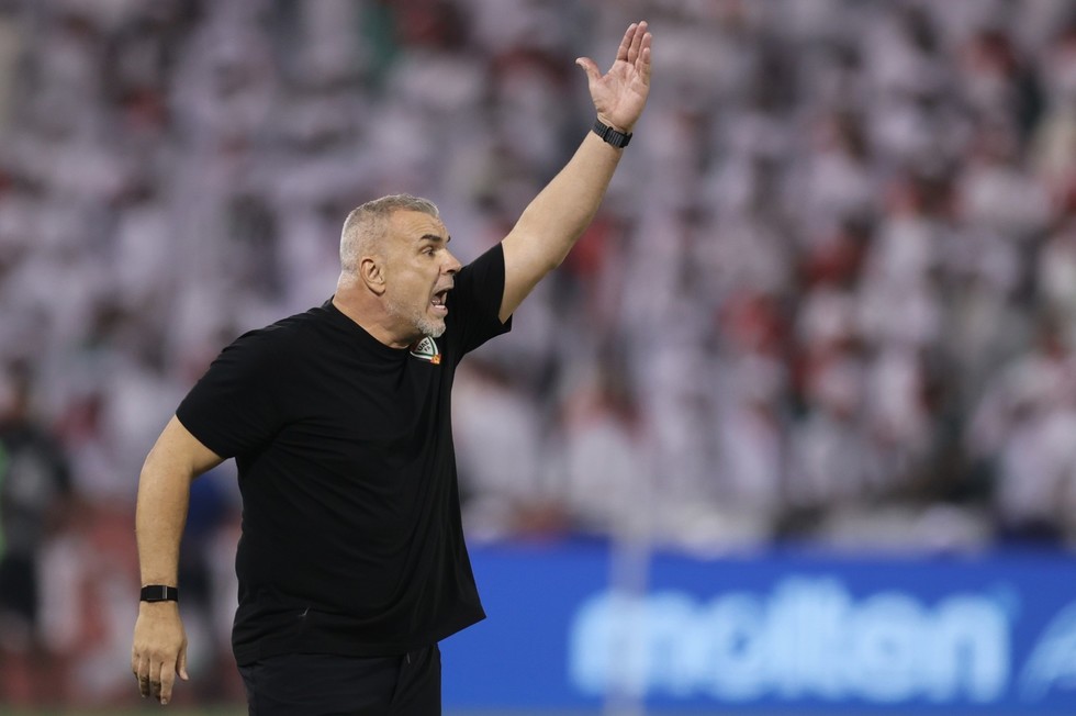 Dezastru pentru Cosmin Olăroiu. Emiratele Arabe Unite au ratat calificarea directă la Campionatul Mondial