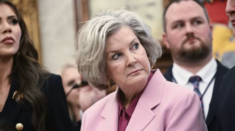 Şefa de cabinet a Casei Albe, declaraţie şoc: Trump are personalitatea unui alcoolic. Alcoolicii foarte funcţionali au personalităţi exagerate