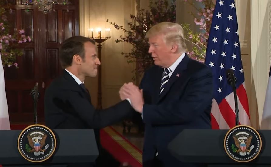 Trump publică pe Truth Social capturi de ecran ale unui mesaj al lui Macron, care propune un G7, joi, la Paris, cu Rusia