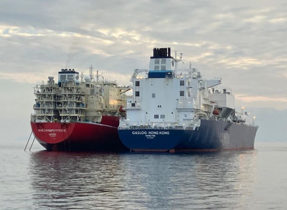 POLITICO: Tensiunile dintre SUA şi UE au speriat potenţialii cumpărători de GNL american care urma să ajungă şi în România