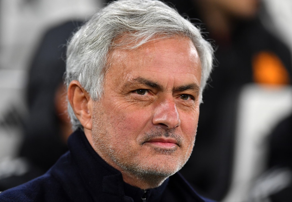 „A fost dificil pentru toată lumea”: reacţia lui Mourinho după incidentele de la Benfica – Real