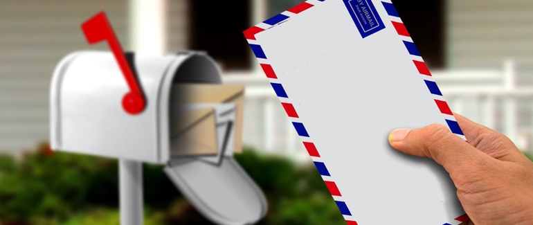 Piaţa serviciilor poştale în ultimii 10 ani: venituri în creştere de aproape trei ori, salariaţi mai puţini

