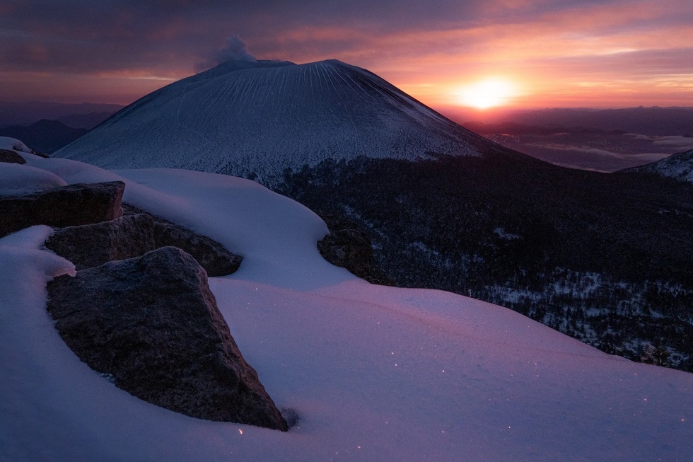 Cum va fi vremea în următoarele două săptămâni: cald în majoritatea regiunilor, iarnă la munte