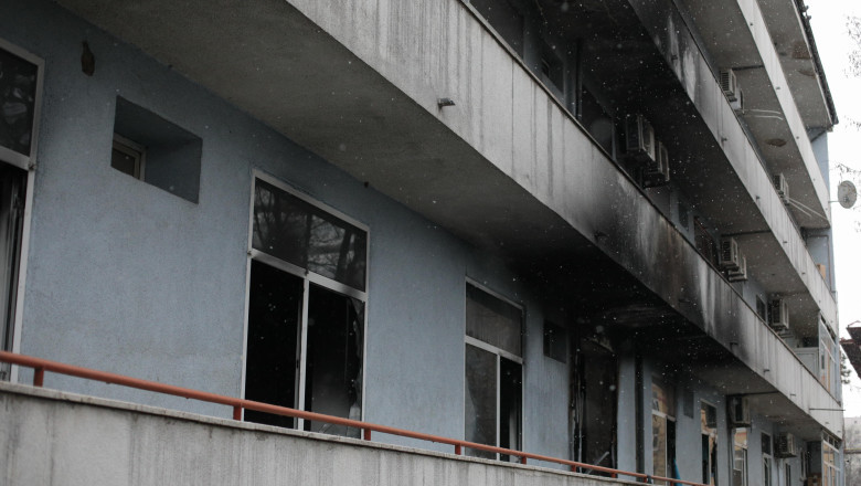 Patru inculpaţi au fost trimişi în judecată în dosarul incendiului din 2021 de la Institutul Matei Balş