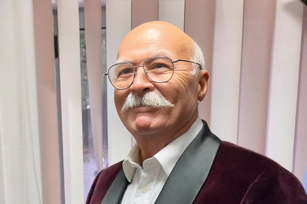 Momente dificile pentru Tudor Gheorghe la Iaşi. Artistul a fost transportat de urgenţă la spital după ce i s-a făcut rău în camera hotelului în care era cazat