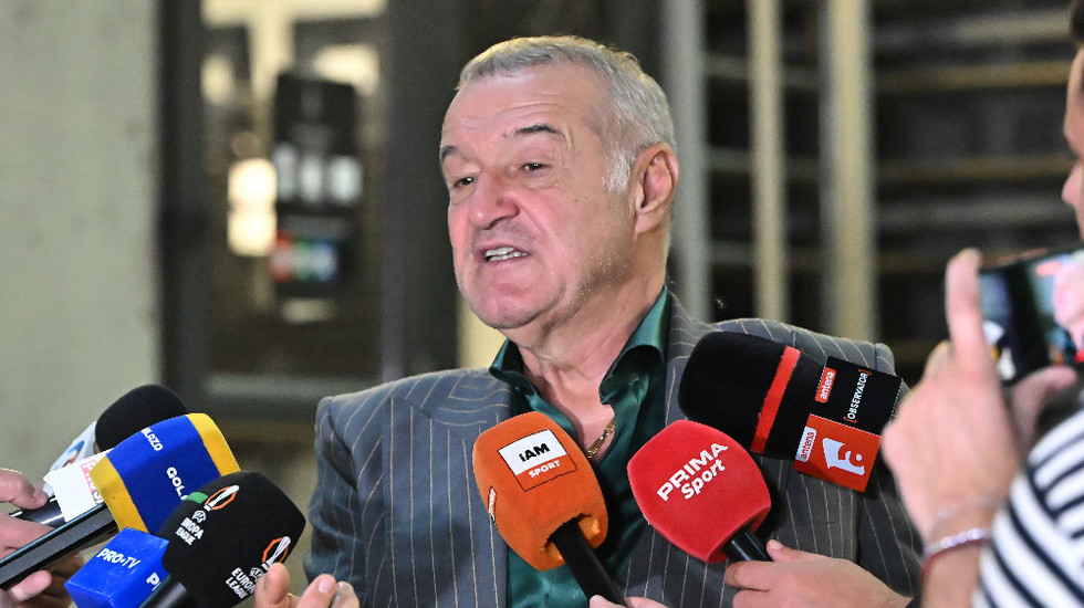 Gigi Becali, despre antrenorul care îi va lua locul lui Rădoi la FCSB. Patronul ţine cont de părerea suporterilor: „Am primit telefon”