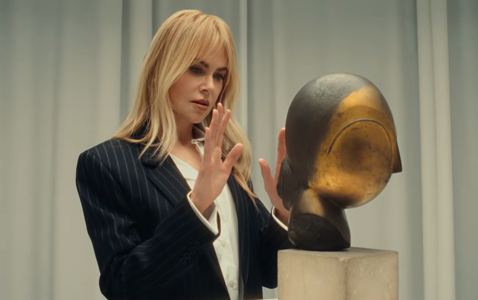 VIDEO. Nicole Kidman, fascinată de sculptura „Danaida” a lui Brâncuşi. Valoarea operei este estimată la 100 de milioane de dolari