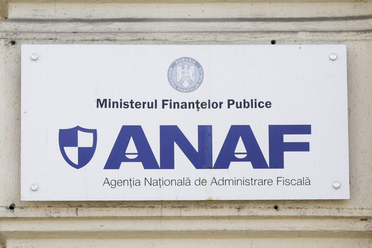 ANAF şi Ministerul Finanţelor, în pragul unui blocaj major. Sindicatele mobilizează aproape 18.000 de salariaţi pentru grevă