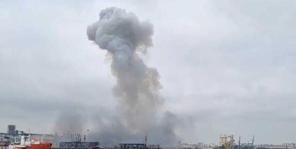 Nicuşor Dan convoacă de urgenţă o şedinţă după exploziile cu drone din Marea Neagră şi Portul Constanţa