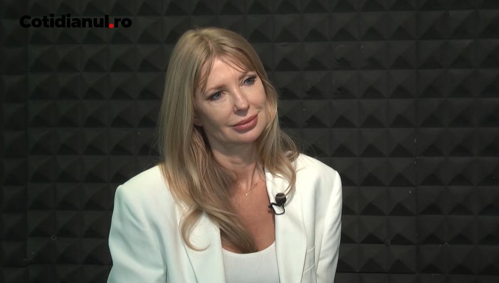 VIDEO. PODCASTURILE COTIDIANUL Victoria Stoiciu: Nu poţi să colaborezi cu AUR şi să pretinzi că eşti social-democrat