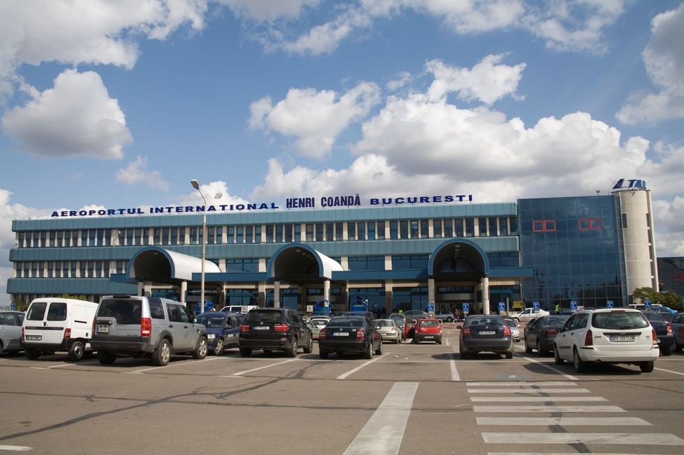 Aeroportul Henri Coandă introduce o nouă facilitate. Inteligenţa artificială, folosită pentru estimarea timpului de aşteptare a bagajelor