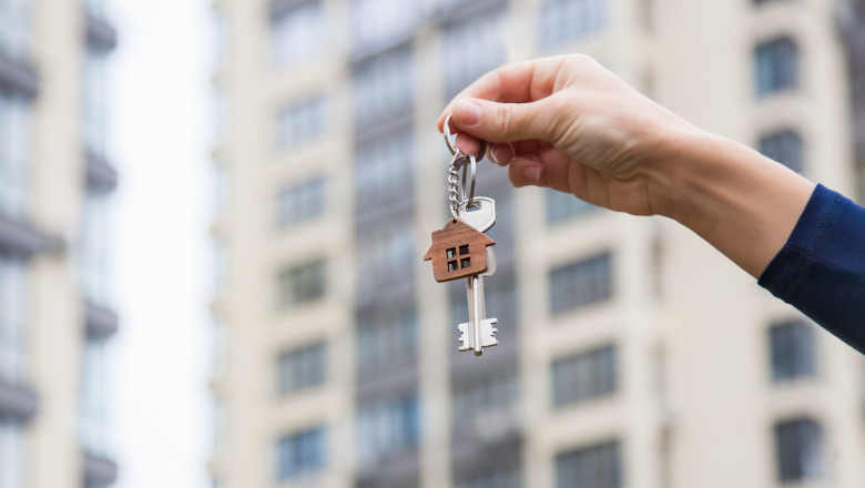 Apartamentele din Bucureşti, din ce în ce mai scumpe. Preţul mediu pe metrul pătrat a ajuns la 2.000 de euro