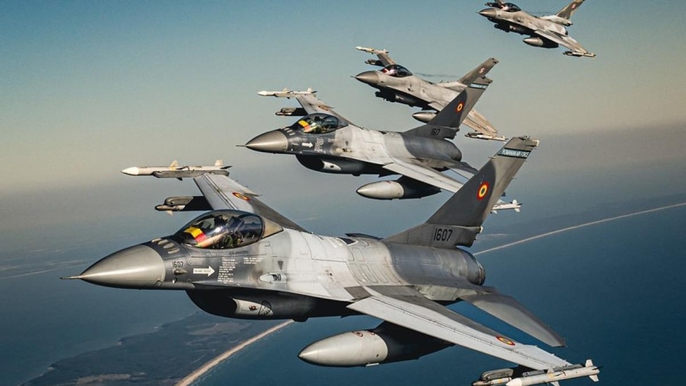 Autorităţile dezmint informaţiile legate de identitatea piloţilor de pe aeronavele F-16: „Sunt complet false / Discreţia este o necesitate bazată pe reguli de securitate operaţională”